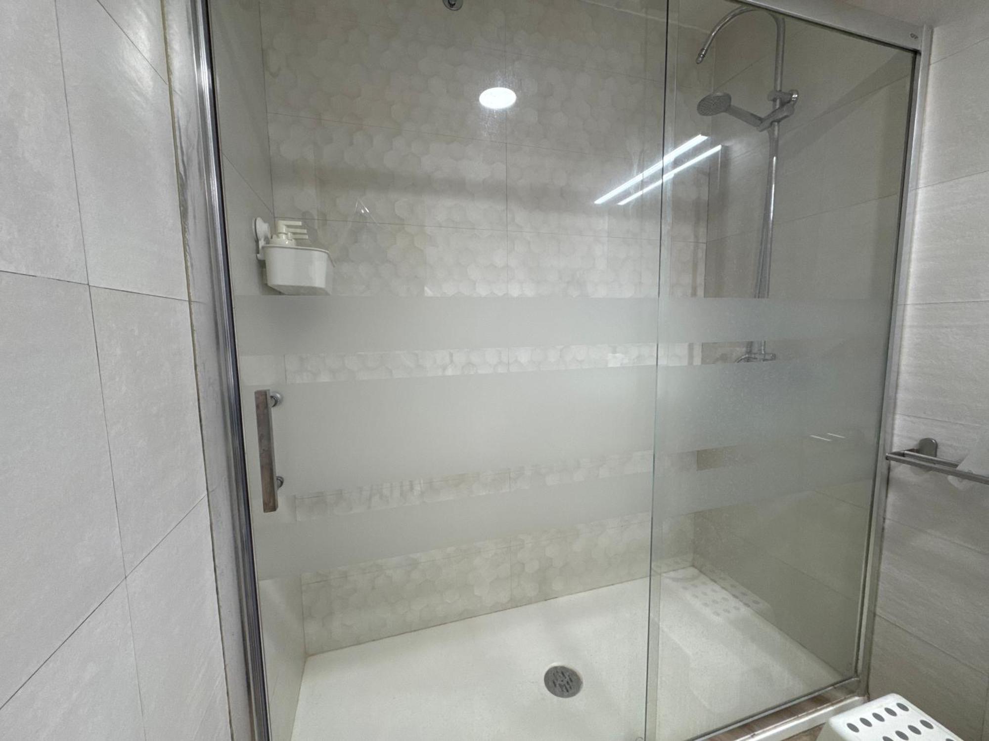Alex Bed & Breakfast - Your Home Away Including Breakfast - In A Real Home Fuengirola Exterior photo